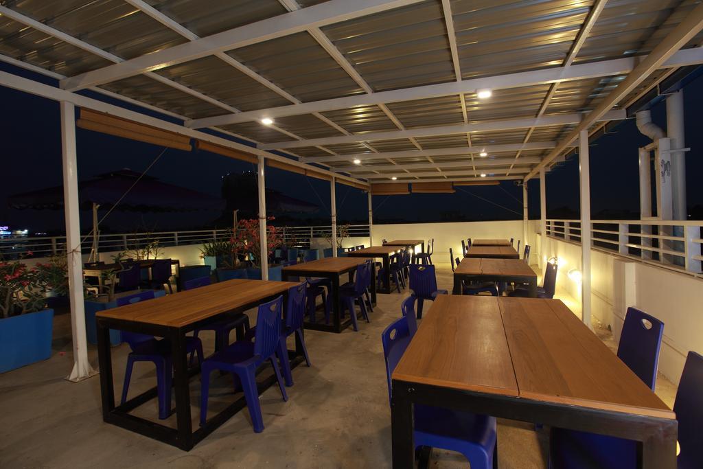 Four Rivers B&B Mandalay Buitenkant foto