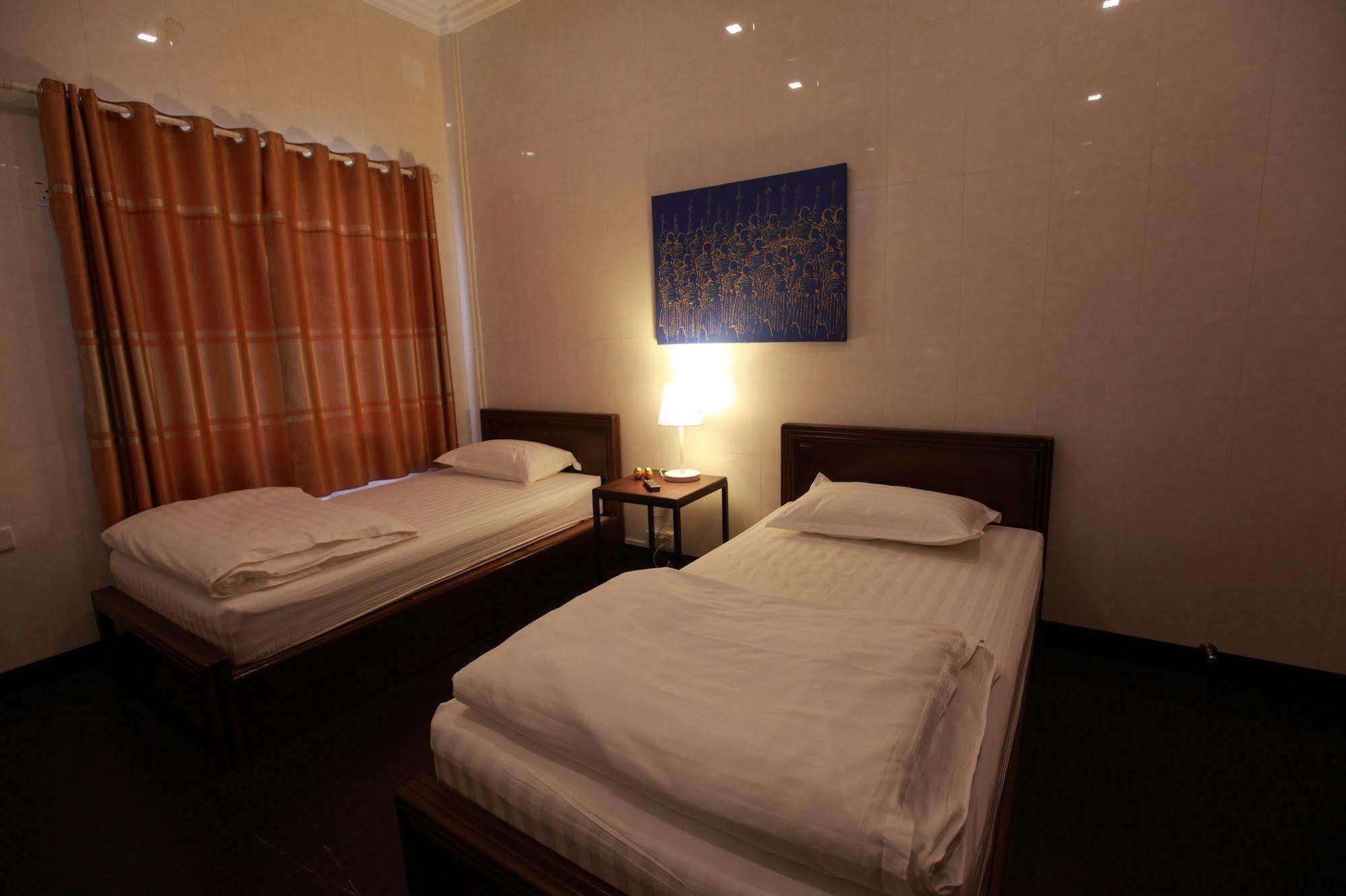 Four Rivers B&B Mandalay Buitenkant foto